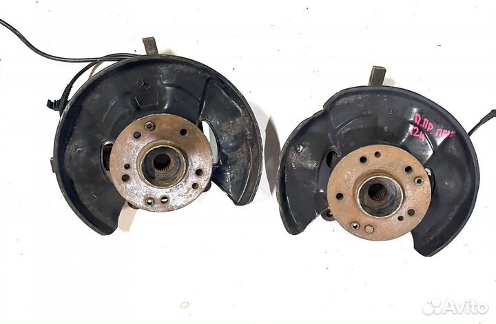 Кулак поворотный в сборе Mercedes W124