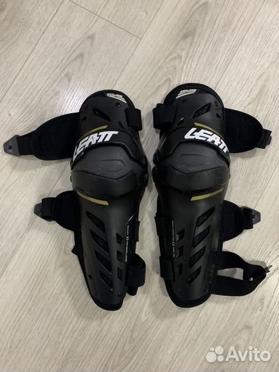 Наколенники для мотокросса