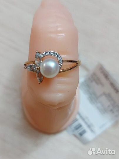Колечко золотое 17р.жемчук фианиты.Новое