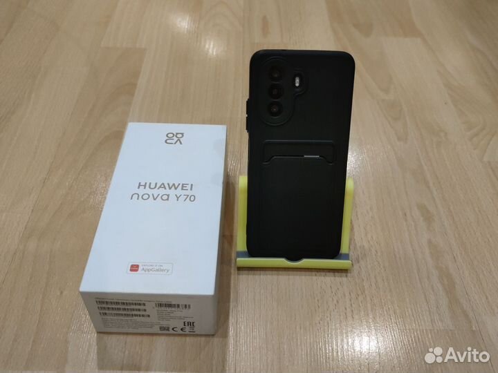 HUAWEI nova Y70, 4/128 ГБ