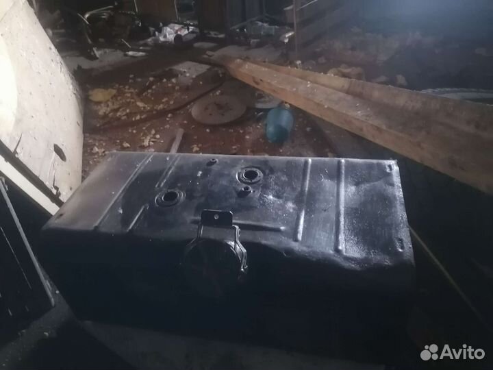 Топливный бак