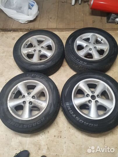 Оригинальные литые диски r16 на toyota rav4 б/у