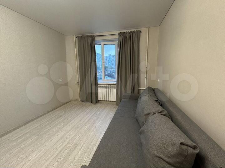 2-к. квартира, 70 м², 1/10 эт.