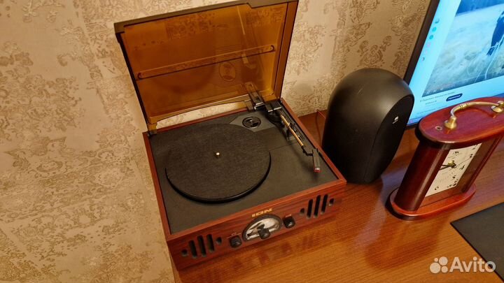 Виниловый проигрыватель ion trio lp