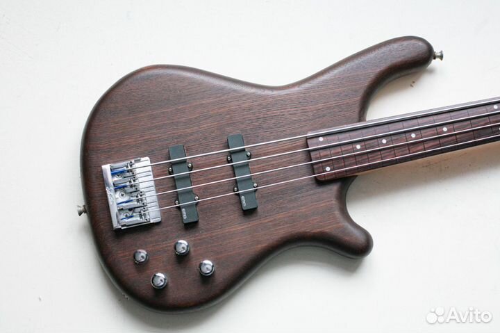 Бас гитара безладовая Rockoon RB-85K JJ Fretless