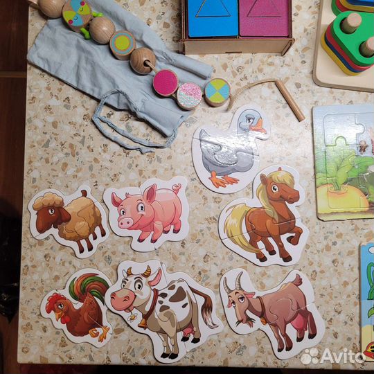 Развивающие игрушки