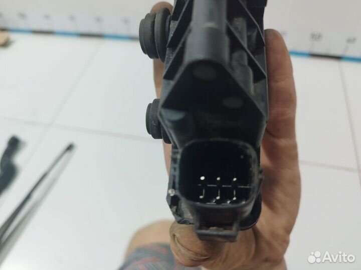 Клапан давления передней подвески Discovery III