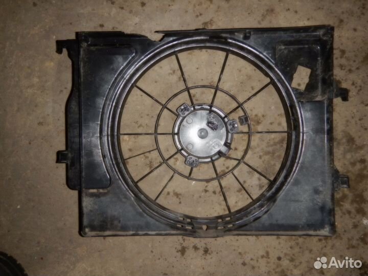 Радиатор кондиционера Hyundai Solaris 2 / Kia Rio