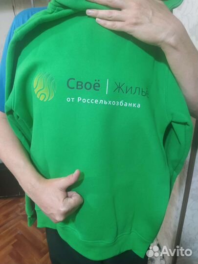 Печать логотипов на футболках, толстовка, кепках