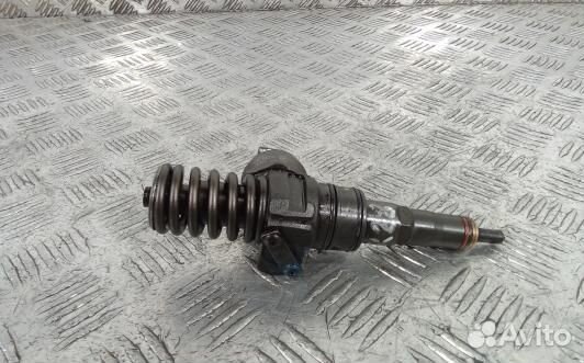 Форсунка дизельная skoda fabia 2 (1SK28AL03)