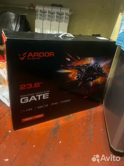 Монитор новый 165герц