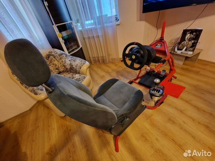 Кокпит для симрейсинга