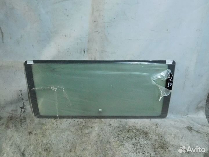 Стекло сдвижной двери транспортер т4