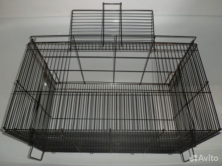 Клетка для перевозки живности либо для содержания