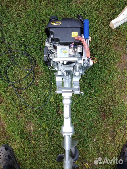 Лодочный мотор