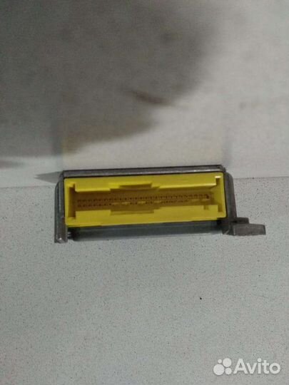 Блок управления AirBag Audi A4 B5 srs