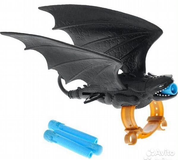 Дракон Беззубик dreamworks