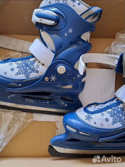 Коньки хоккейные