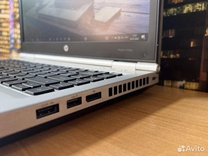 Ноутбук HP 8460p 14