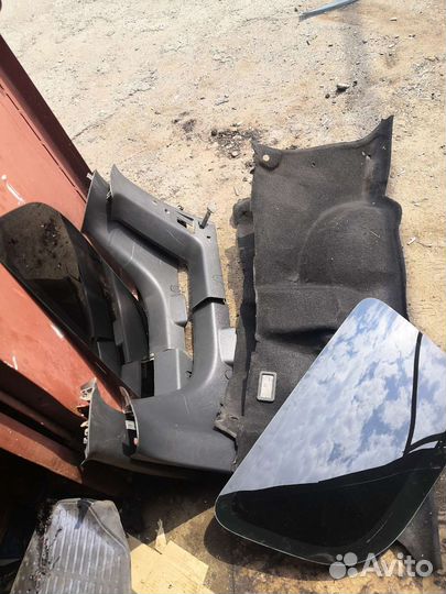 Форточки на ларгус