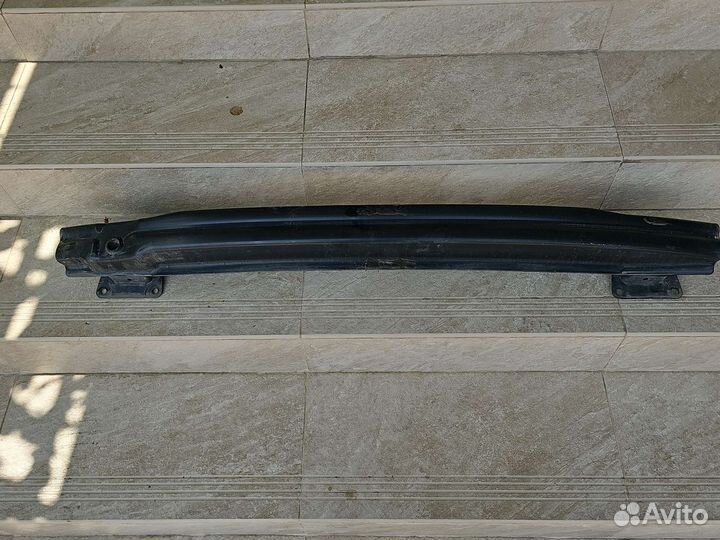 Усилитель заднего бампера Passat B6 седан