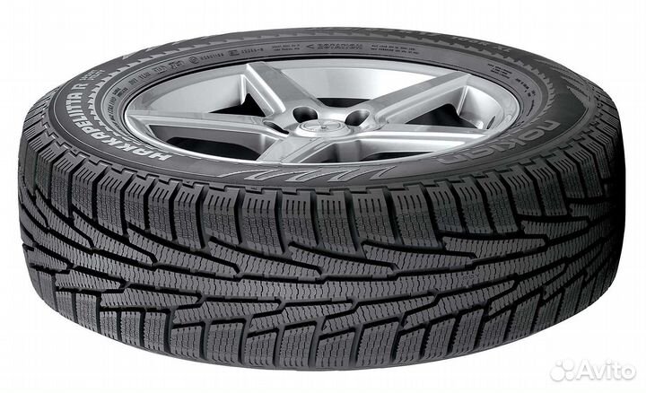 Nokian Tyres Hakkapeliitta R5 275/35 R20