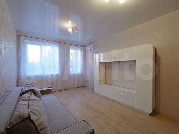 2-к. квартира, 76,8 м², 1/16 эт.