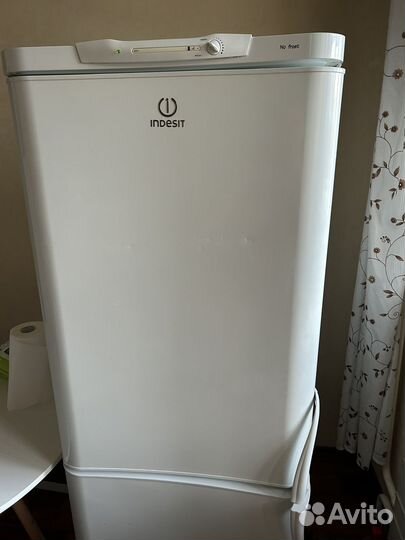 Холодильник indesit no frost бу