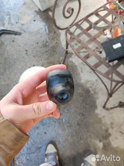 Запчасти на Mitsubishi pajero io 3-хдверный