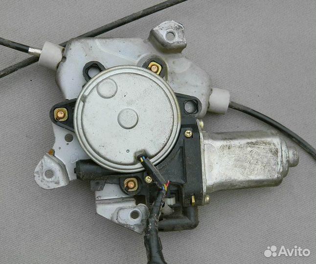 Стеклоподъемник двери передней правой Nissan Muran