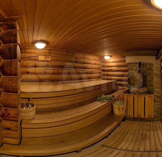 Коттедж 145 м² на участке 10 сот.