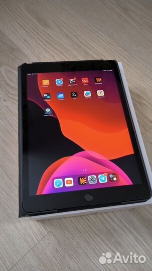 Планшет iPad 7 2019