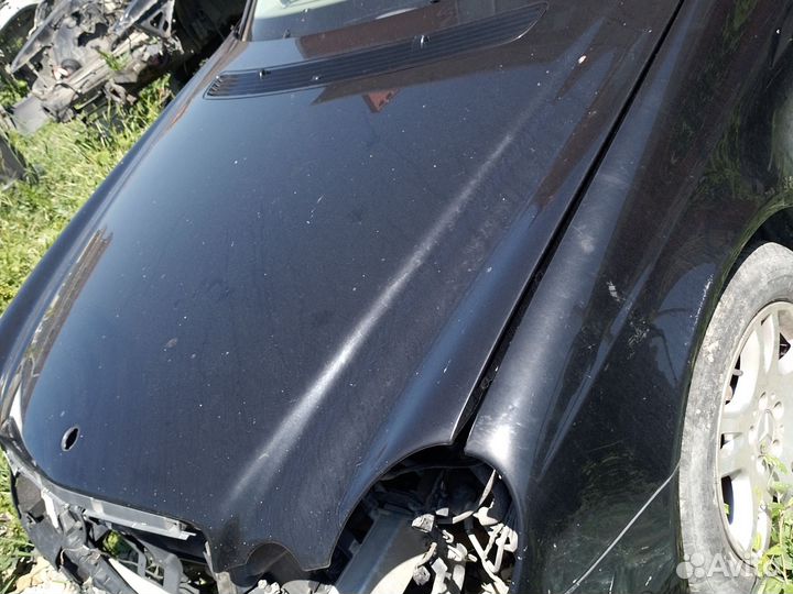 Капот Mercedes Benz E-class W211