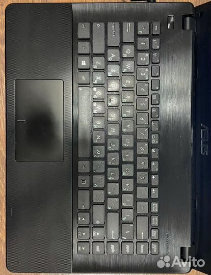 Компактный Ноутбук Asus с гарантием