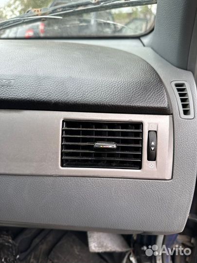 Дефлектор воздушный Chevrolet Lacetti седан 1.4