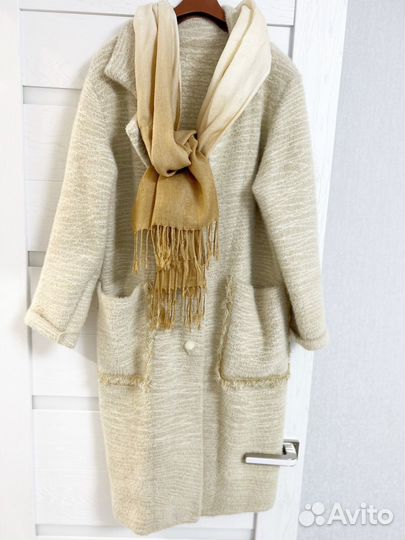 Продам пальто, осень-зима