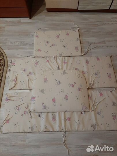 Бортики в детскую кроватку