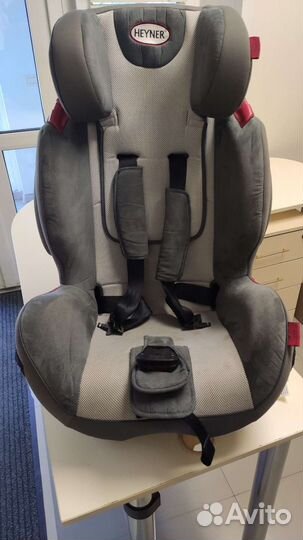 Автокресло Heyner Capsula MultiFix Ergo 3D Aero