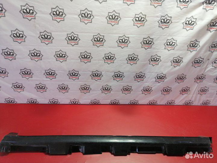 Накладка на порог правая Toyota Camry XV50