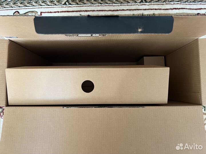 Наружная коробка от Asus ROG G512LV-HN248T