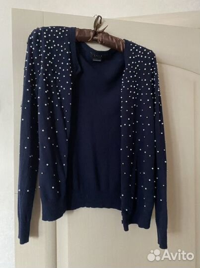 Кардиган с жемчугом