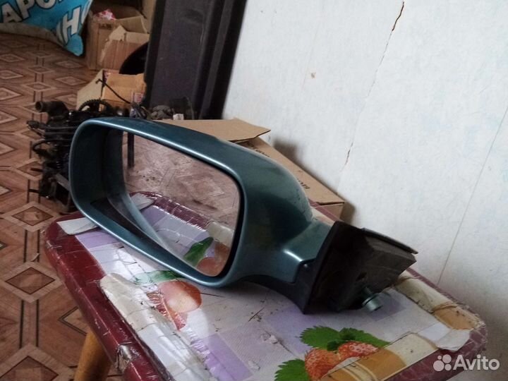 Зеркало левое фольксваген б5