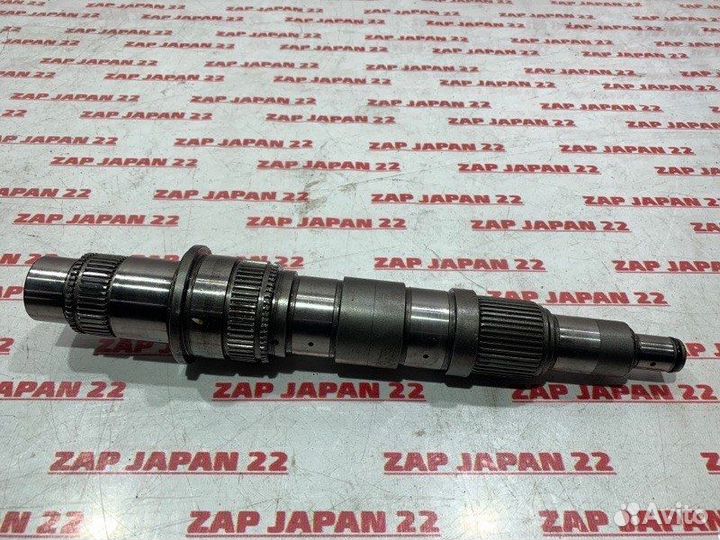 Вал раздатки Mitsubishi Delica PE8W 4M40 1997