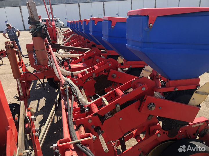 Сеялка Техника-Сервис Тс-M 8000, 2017