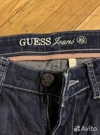 Джинсы Guess