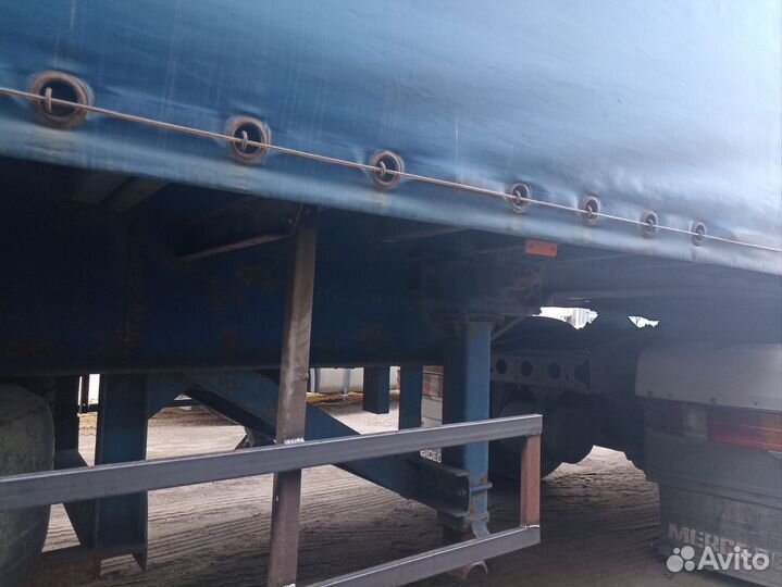 Полуприцеп тентованный МАЗ 975800-012, 2003