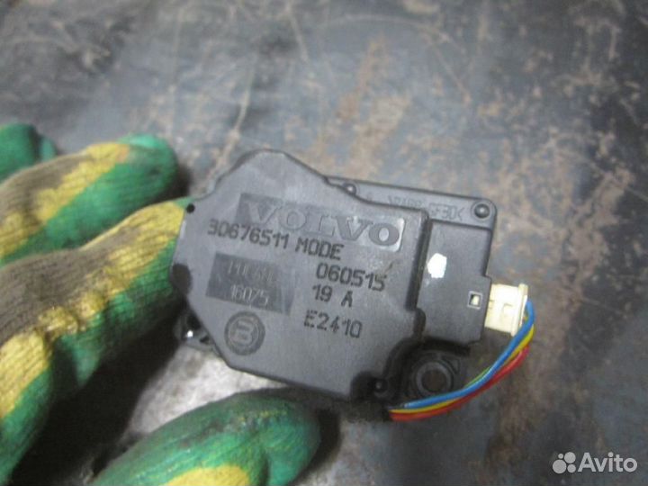 Моторчик заслонки печки Volvo XC90