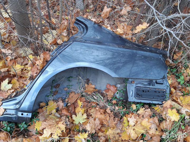 Крыло для бмв F 01