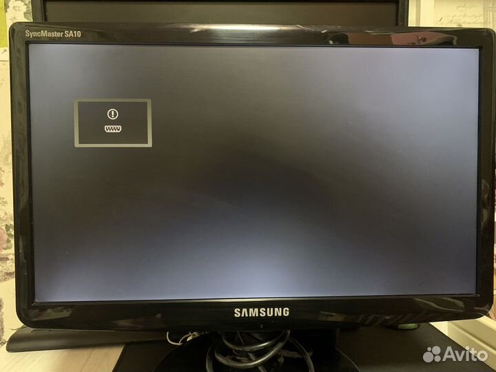 Монитор Samsung