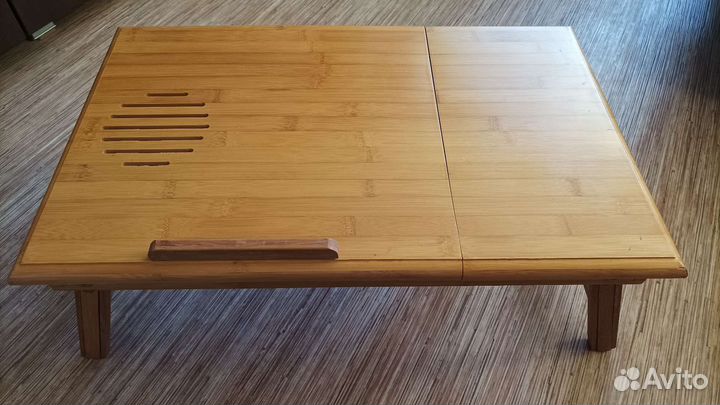 Стол для ноутбука